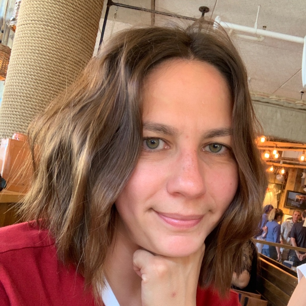 Meet your Posher, Jenn